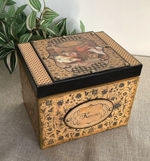 Dřevěná krabička