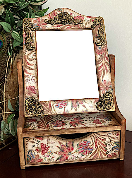 Dřevěná krabička šperkovnice