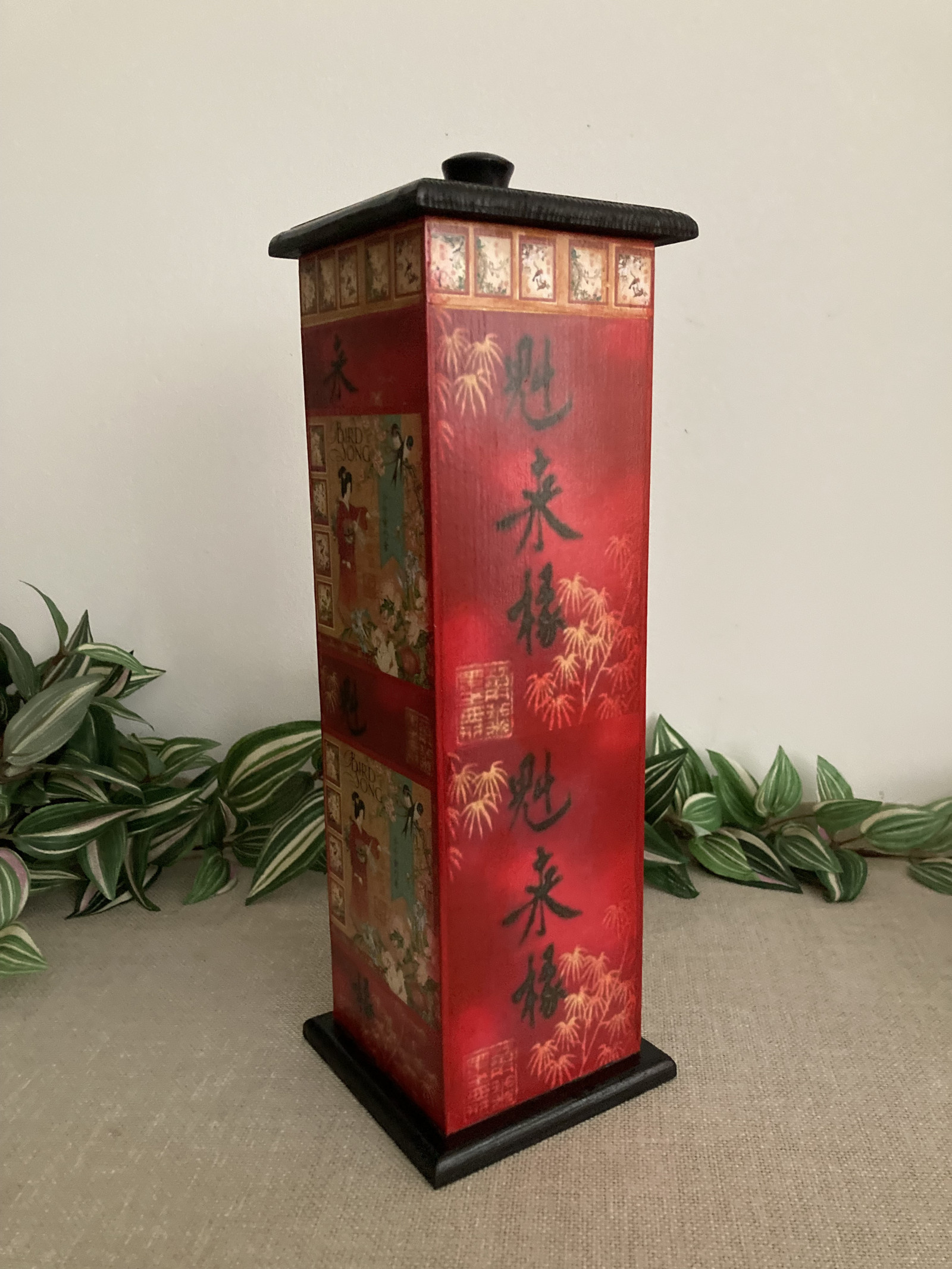 Dřevěná dóza na špagety