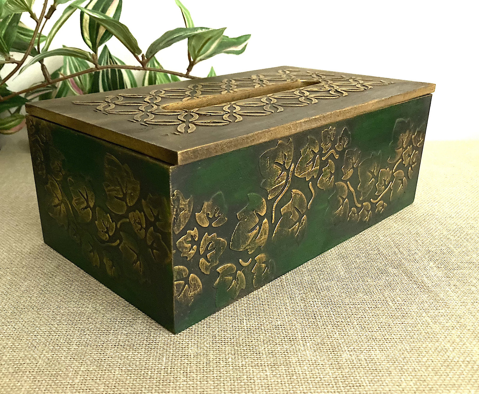 Krabička na kapesníky