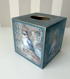 Krabička na kapesníky