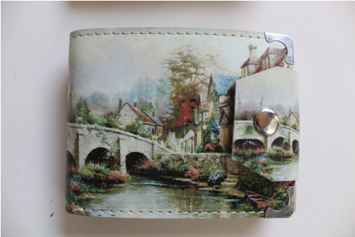 Kožená peněženka dům u potoka