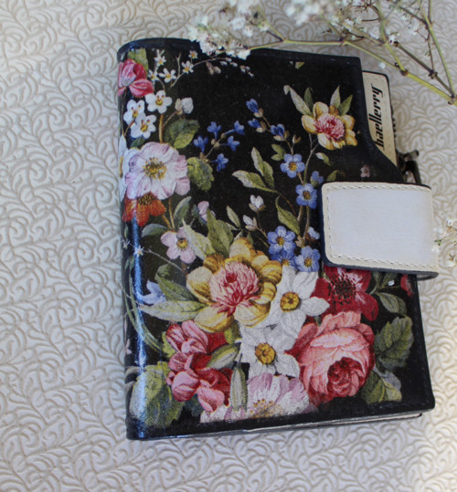 Peněženka květiny