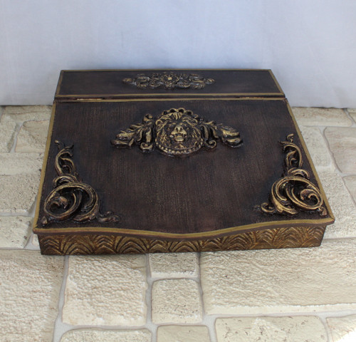 Psací stoleček atypický