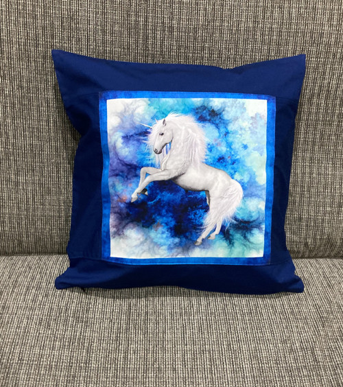 Povlak na polštář koníček 41x41 cm.