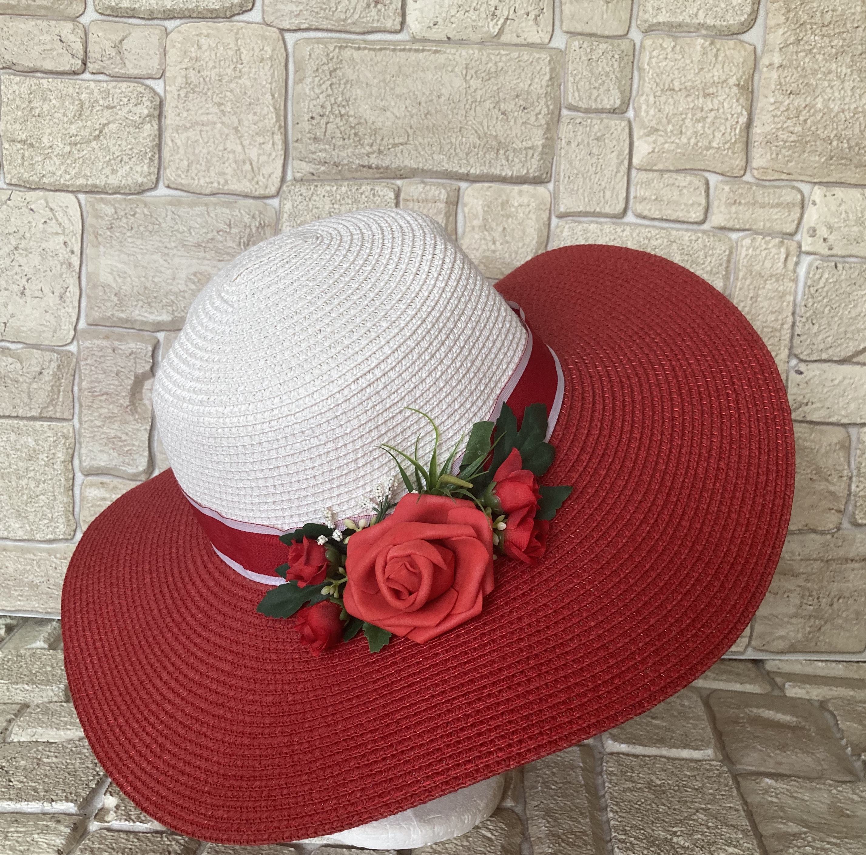 Dámský letní klobouk