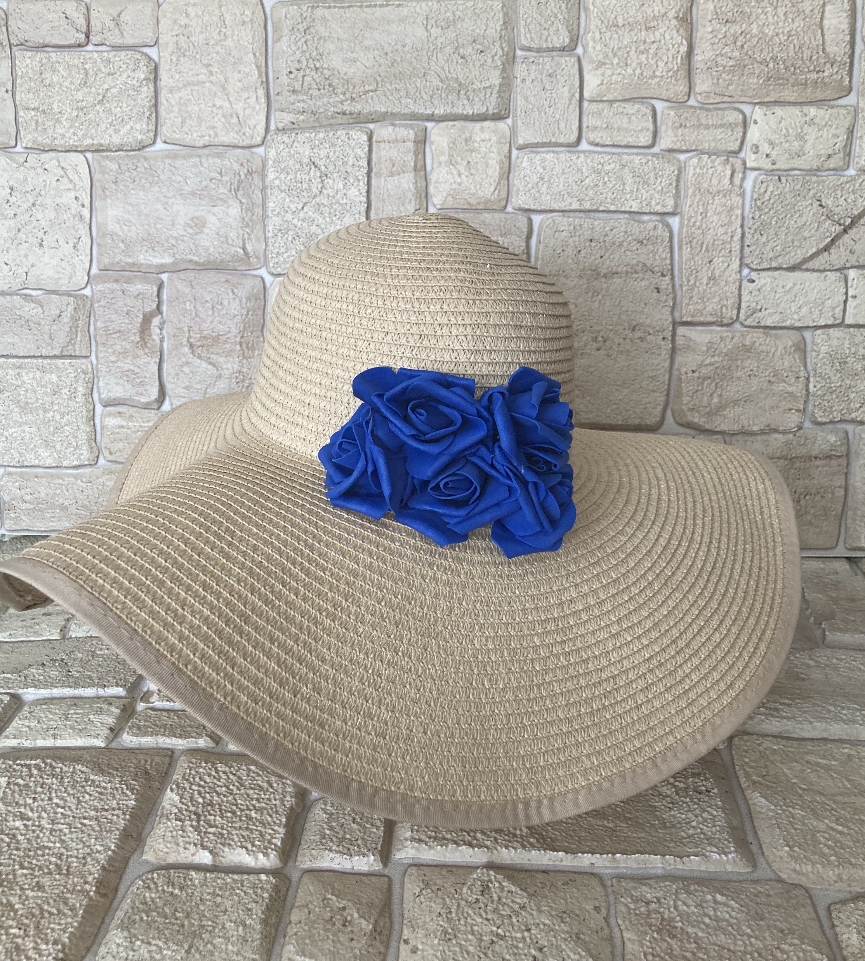 Dámský letní klobouk