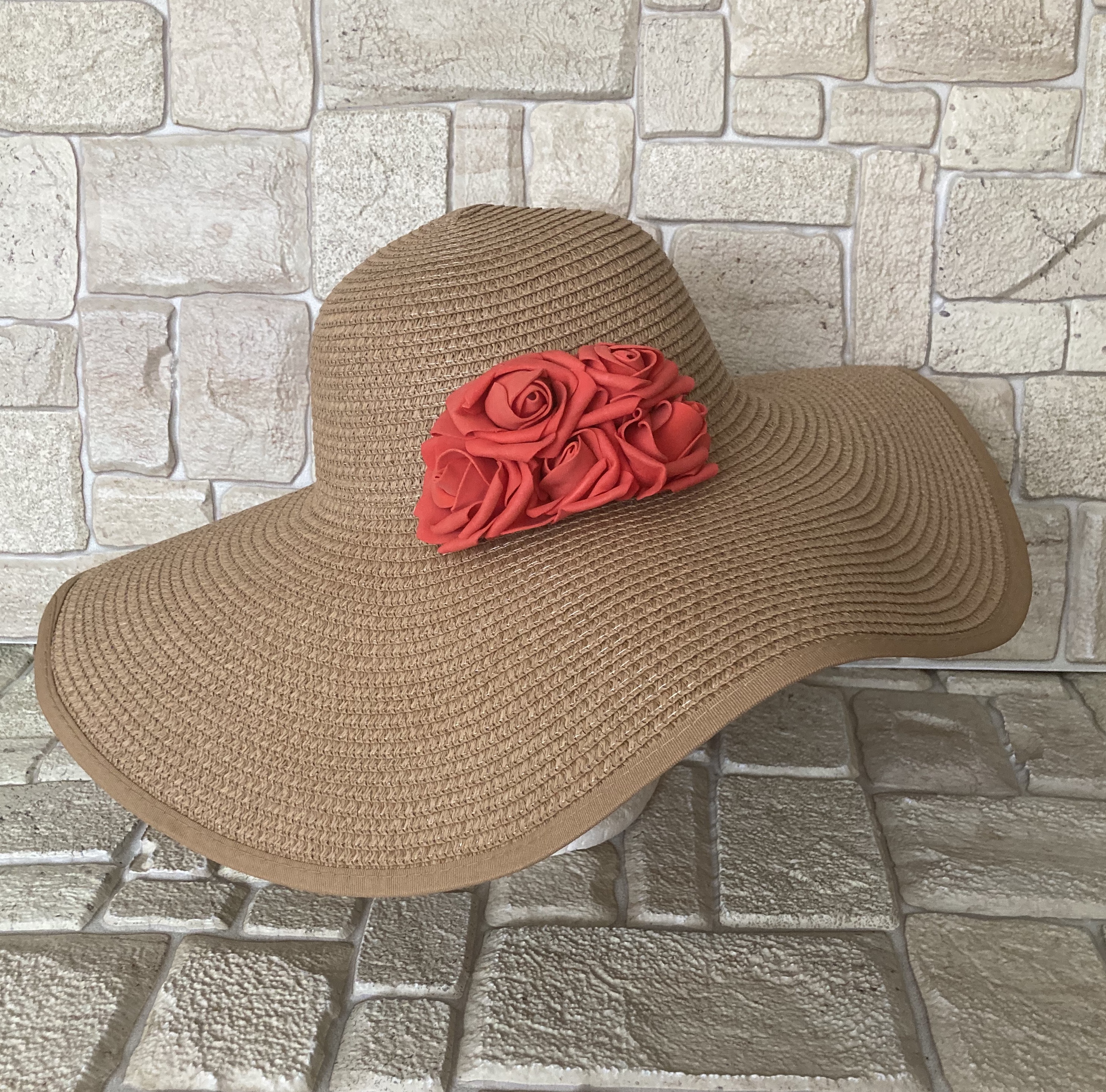 Dámský letní klobouk