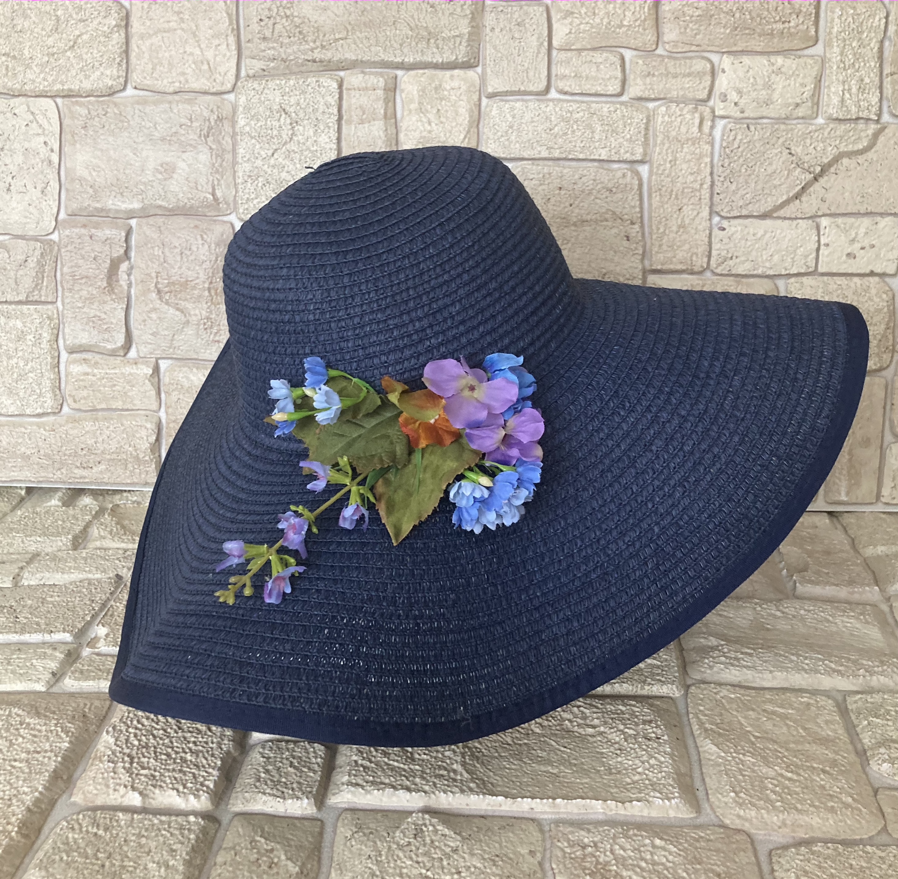 Dámský letní klobouk