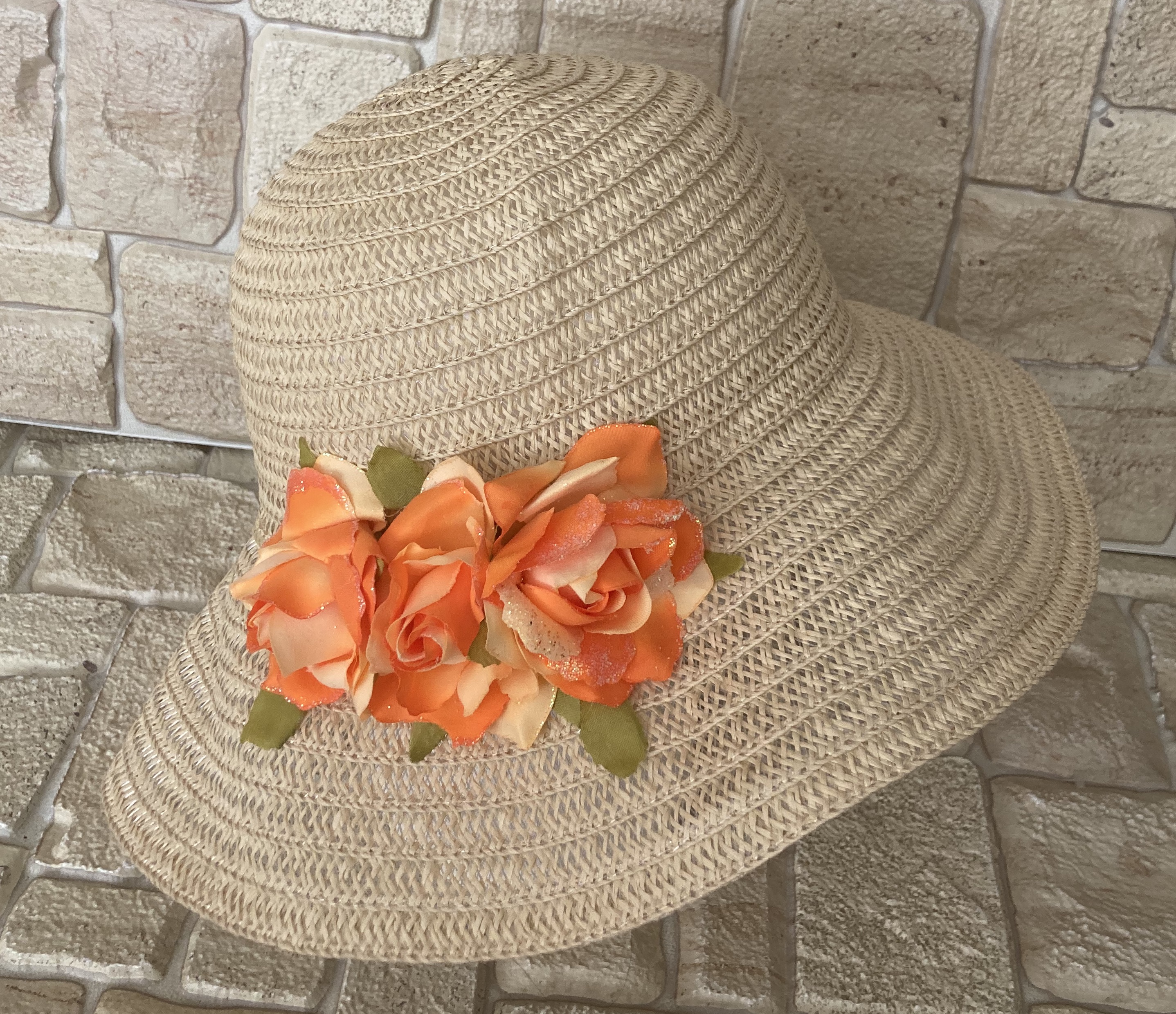 Dámský letní klobouk