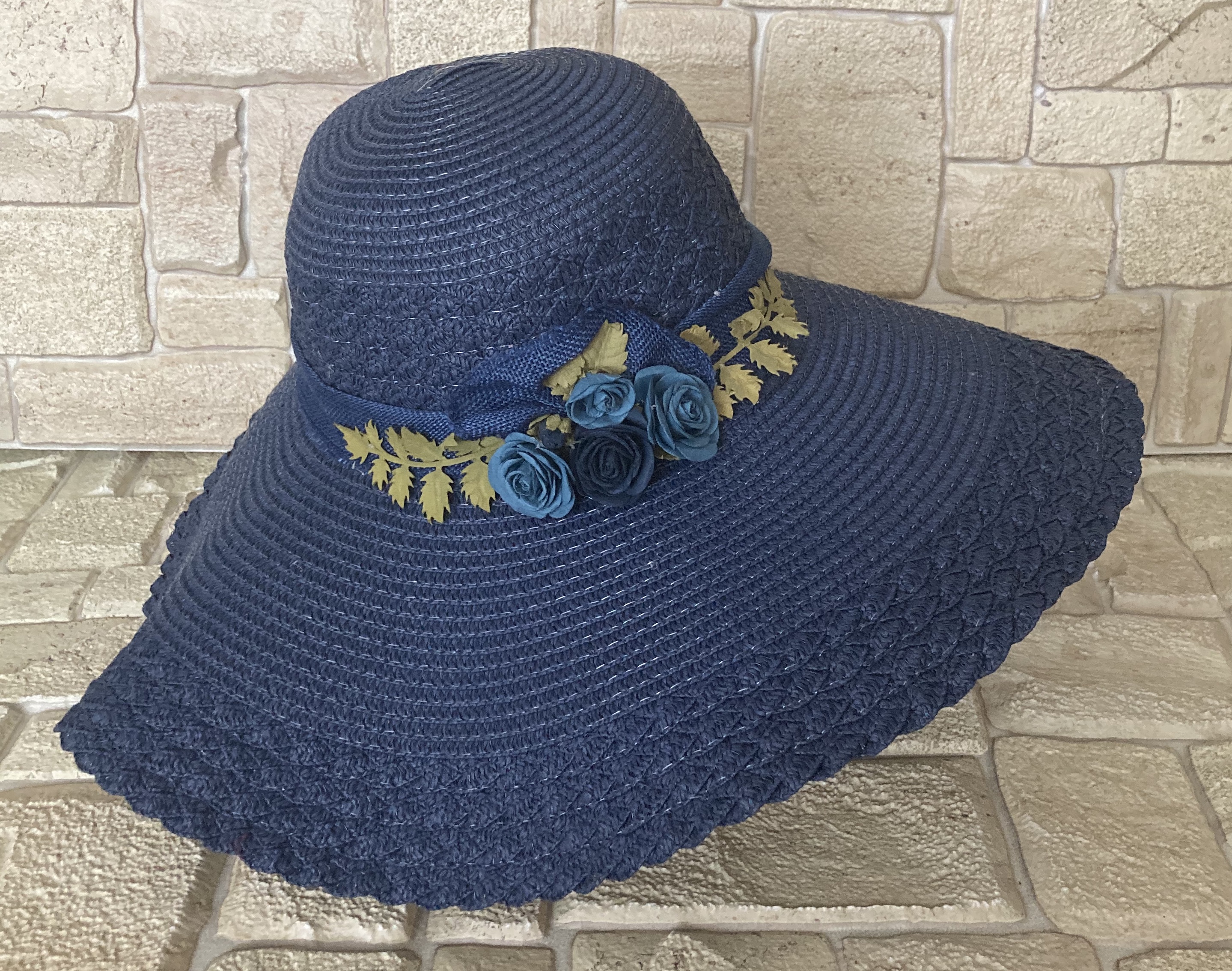 Dámský letní klobouk