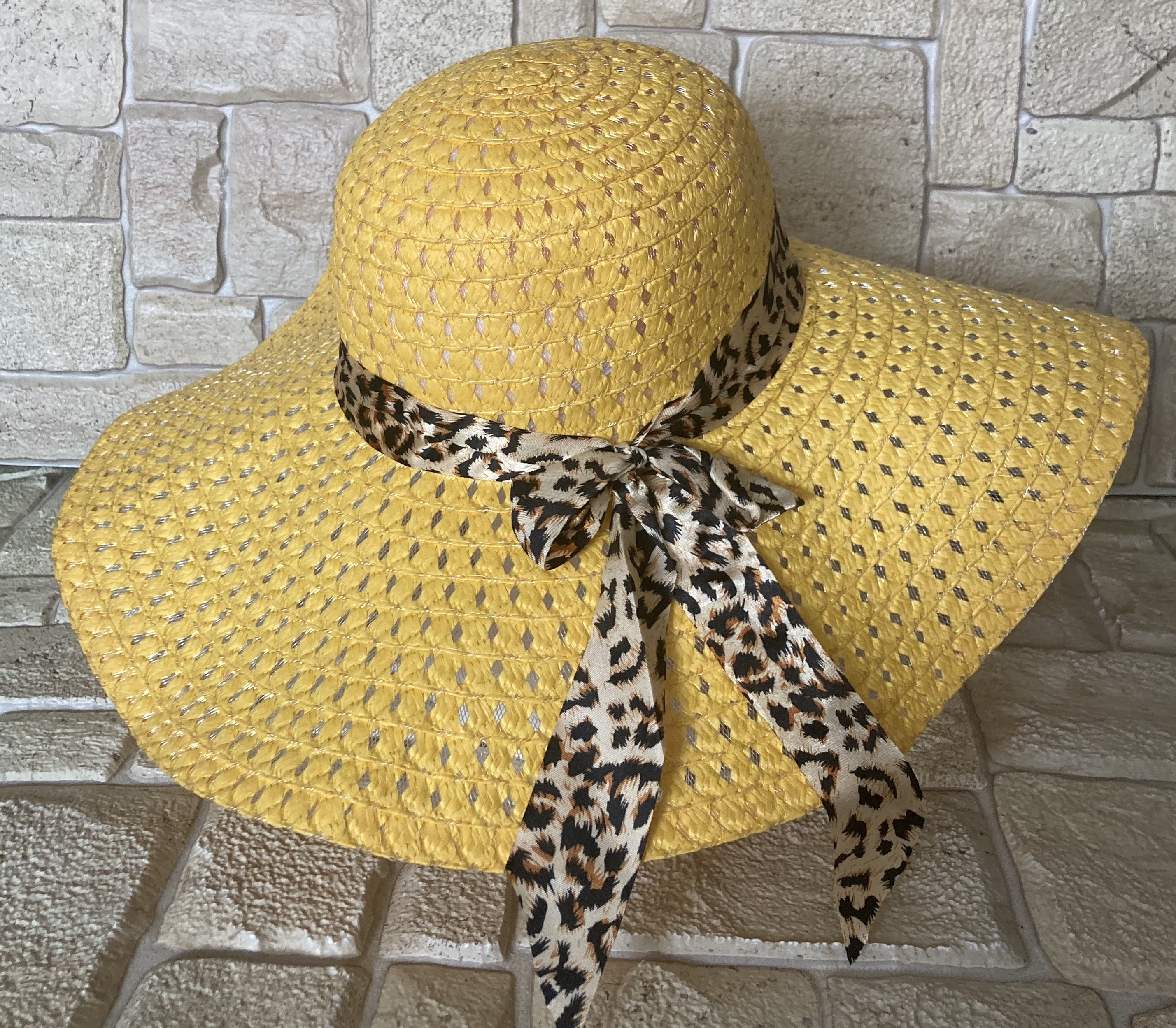 Dámský letní klobouk