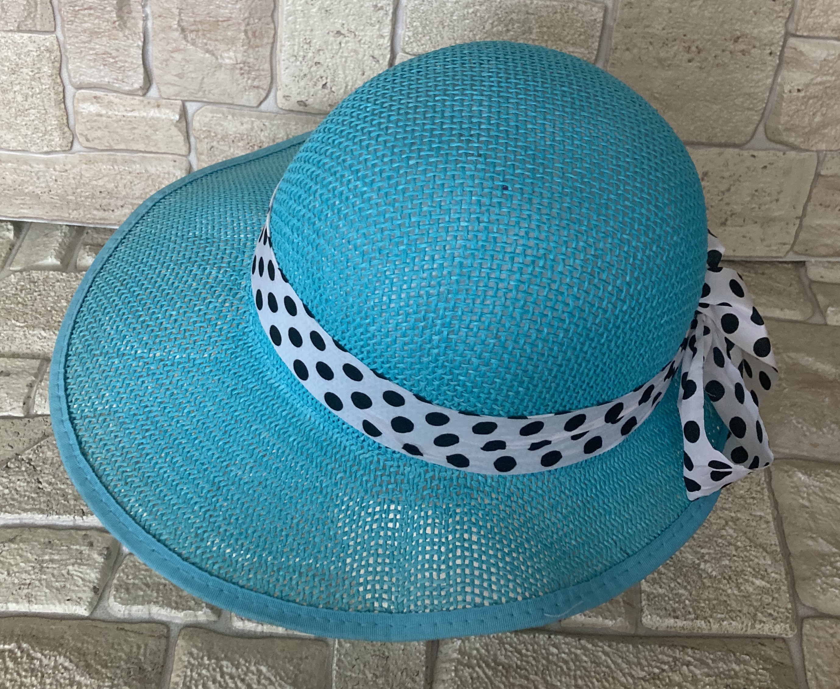 Dámský letní klobouk