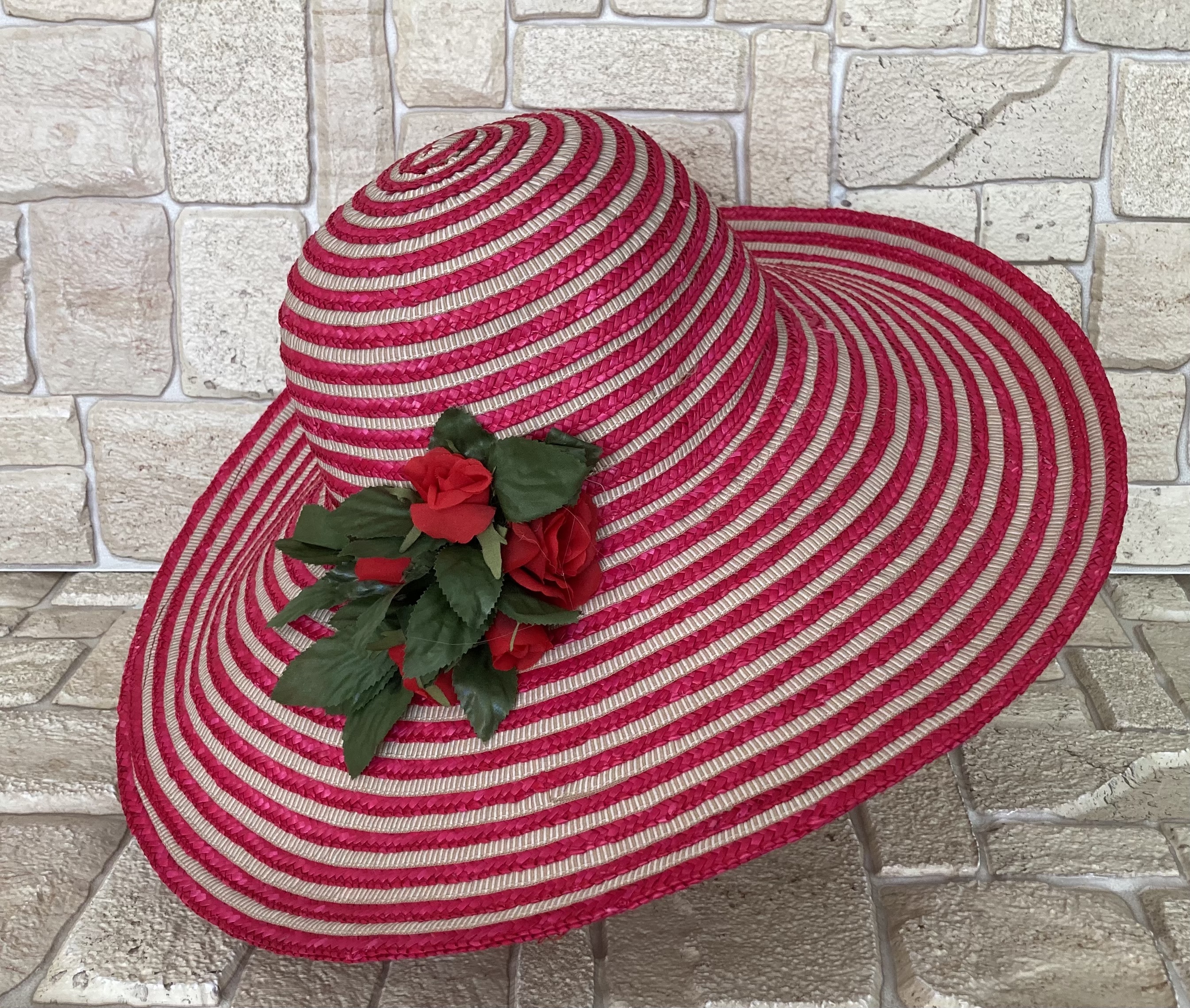 Dámský letní klobouk