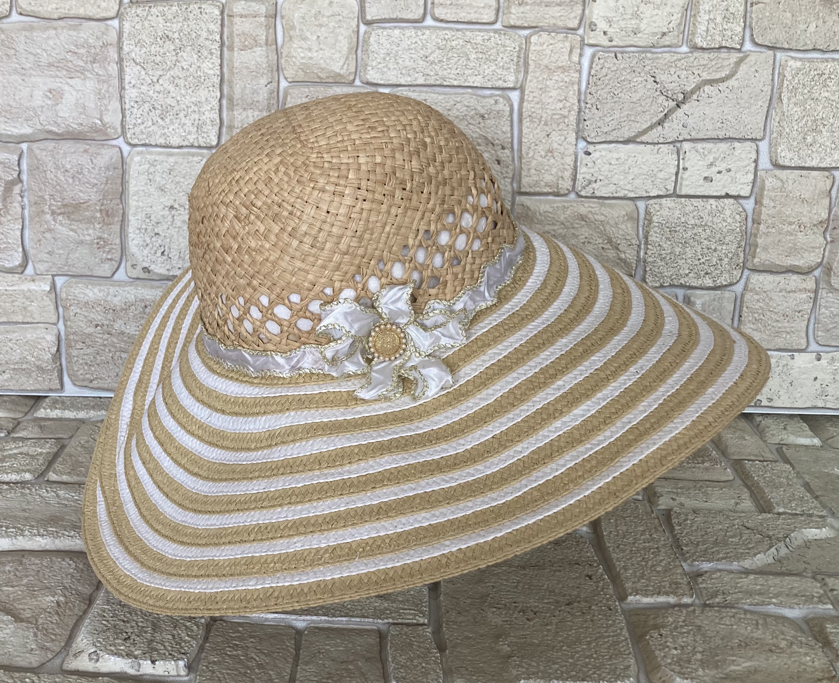 Dámský letní klobouk