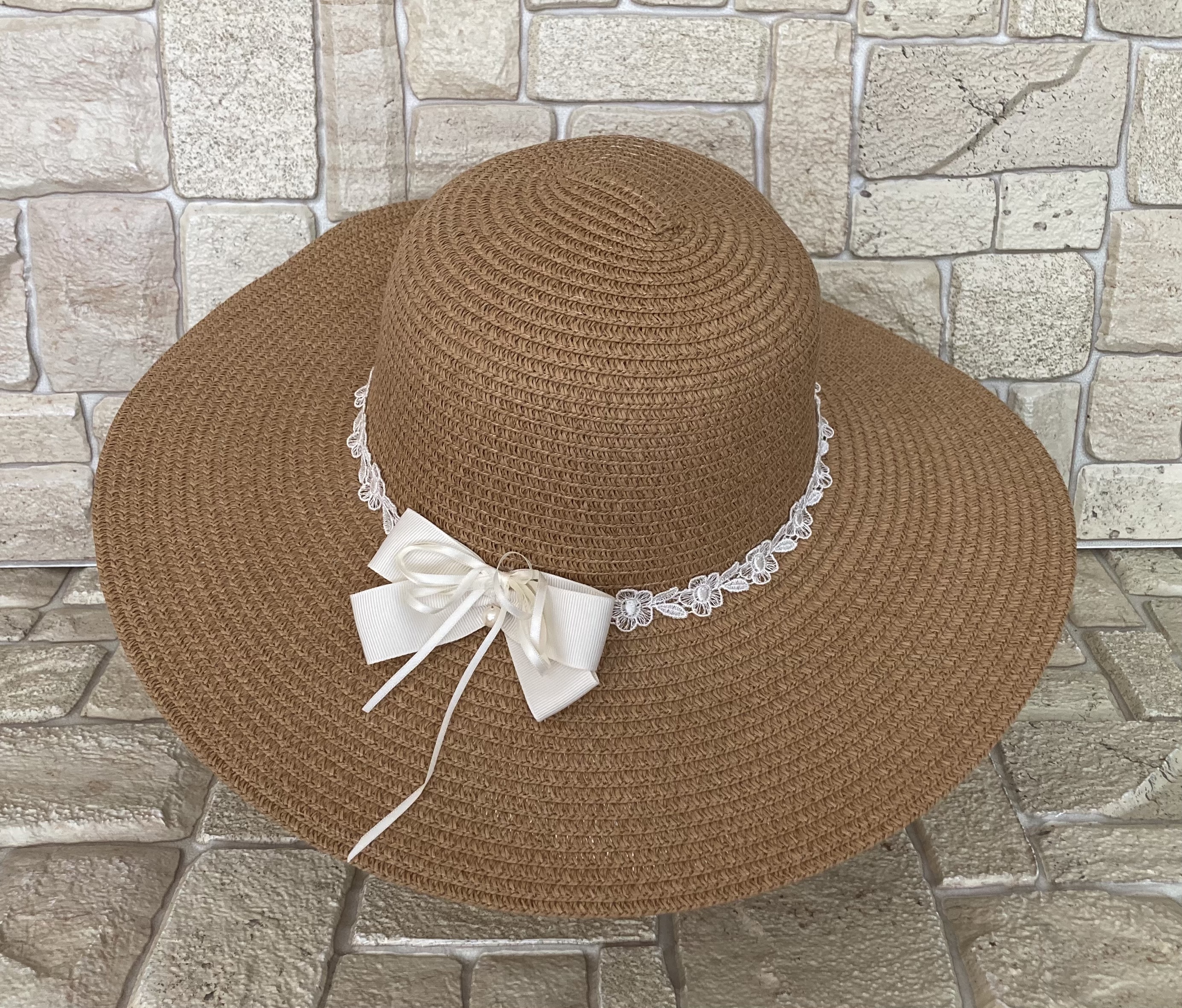 Dámský letní klobouk