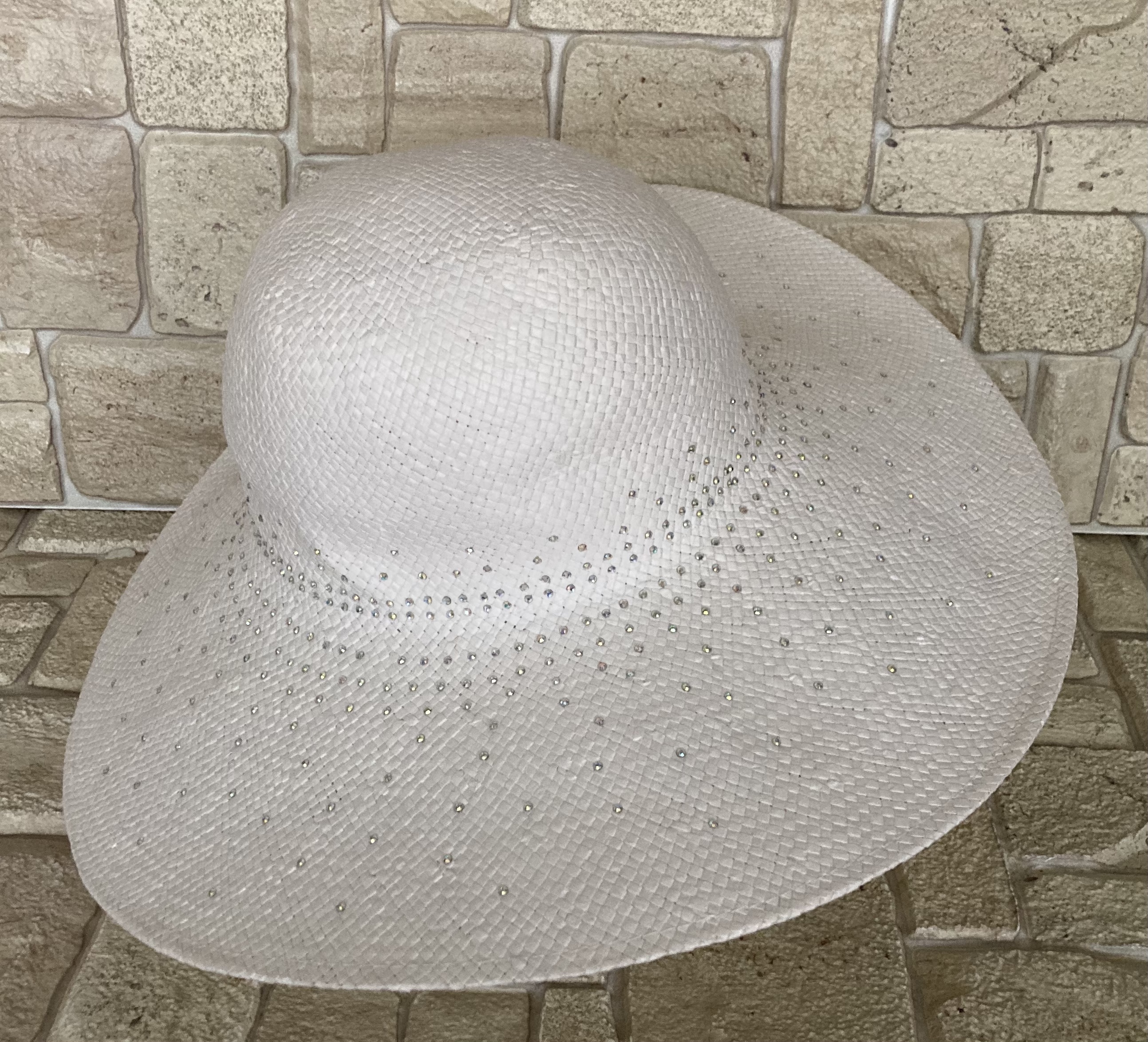 Dámský letní klobouk