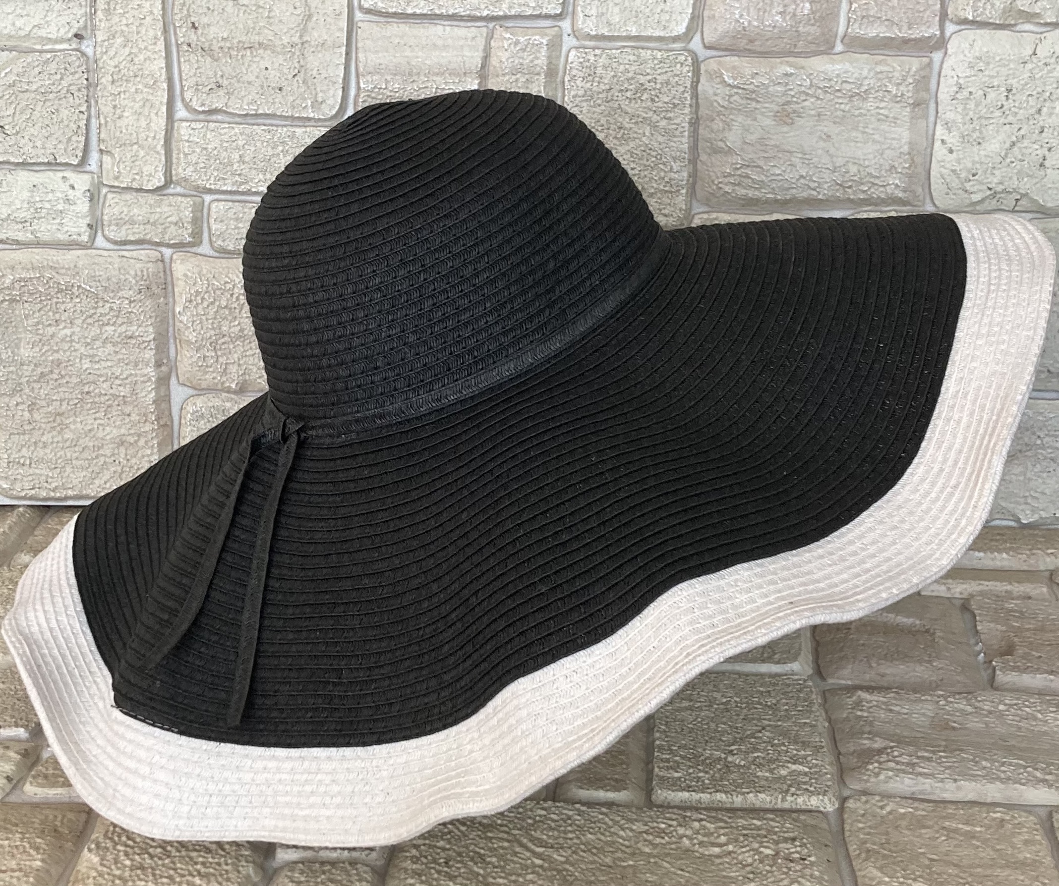 Dámský letní klobouk