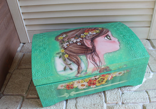 Truhla dřevěná - víla