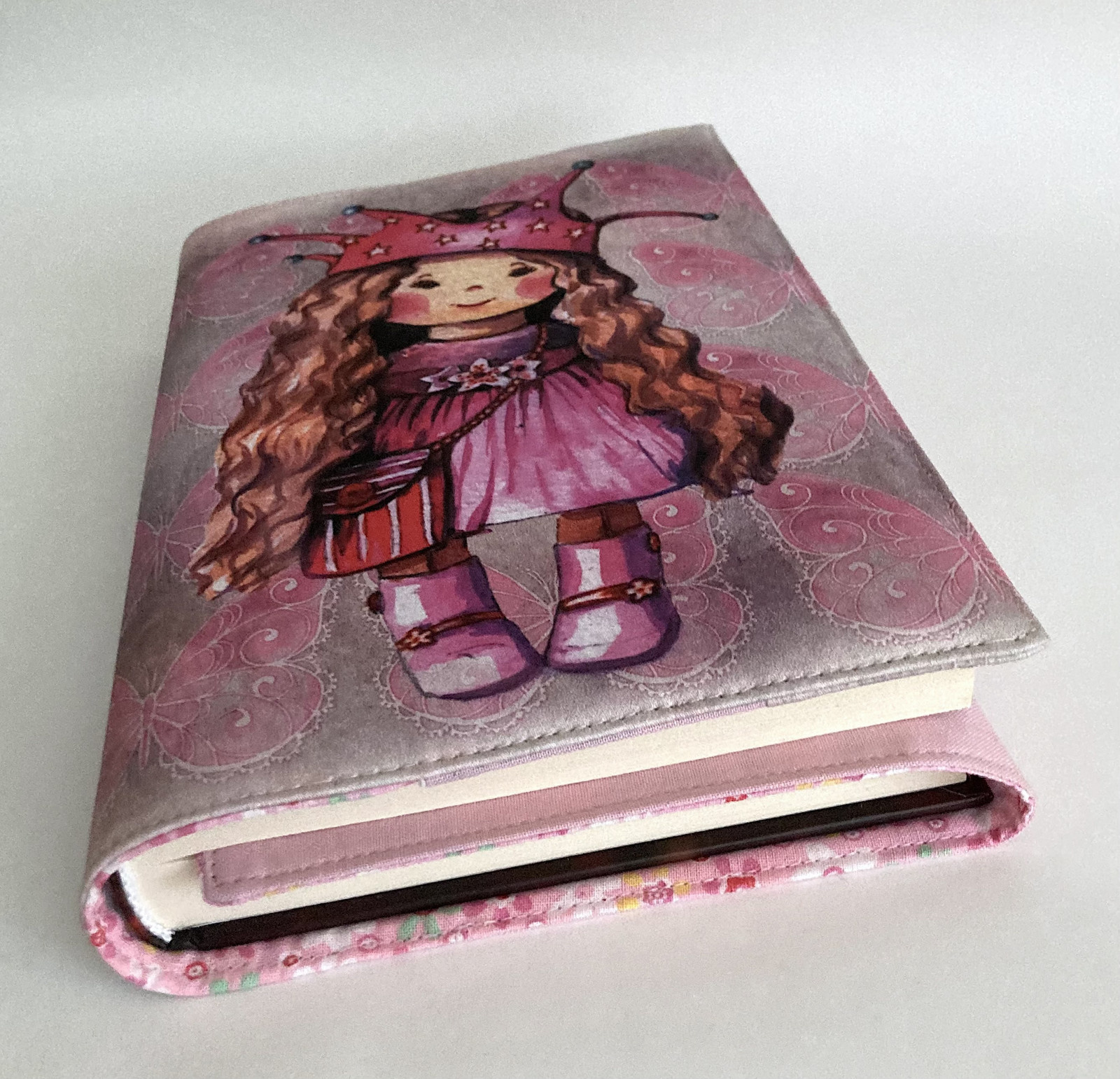 Obal na knihu nastavitelný