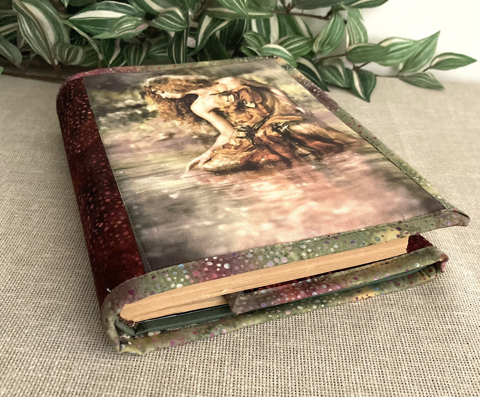 Obal na knihu nastavitelný