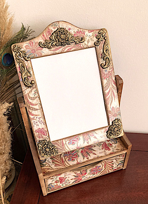 Dřevěná krabička šperkovnice