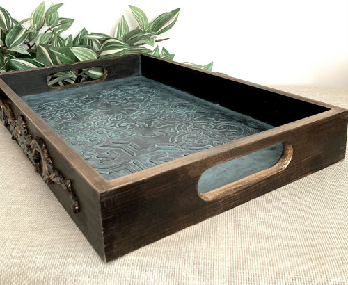 Podnos38,5 x 24,5 cm.