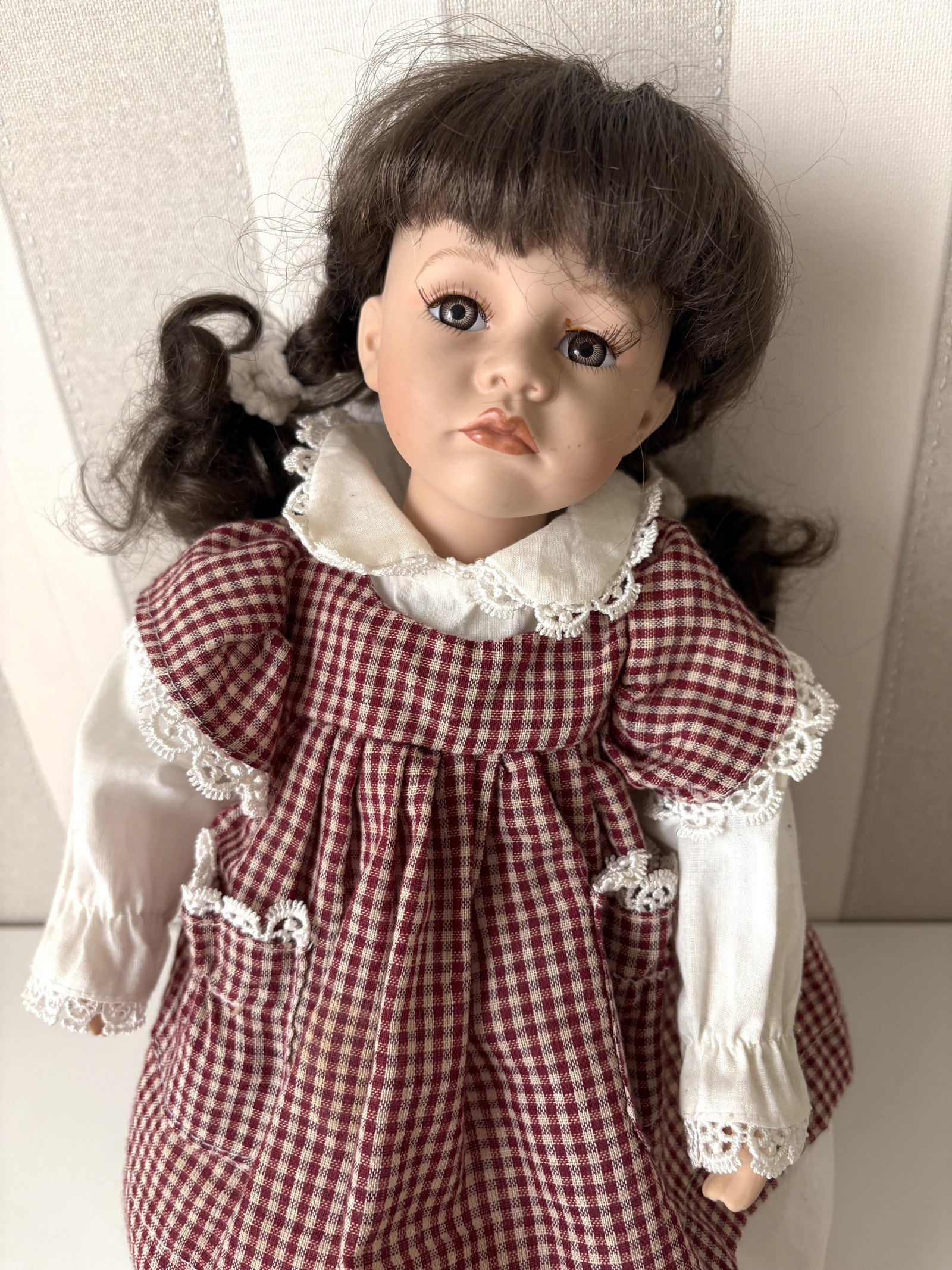 Porcelánová panenka Mirjana