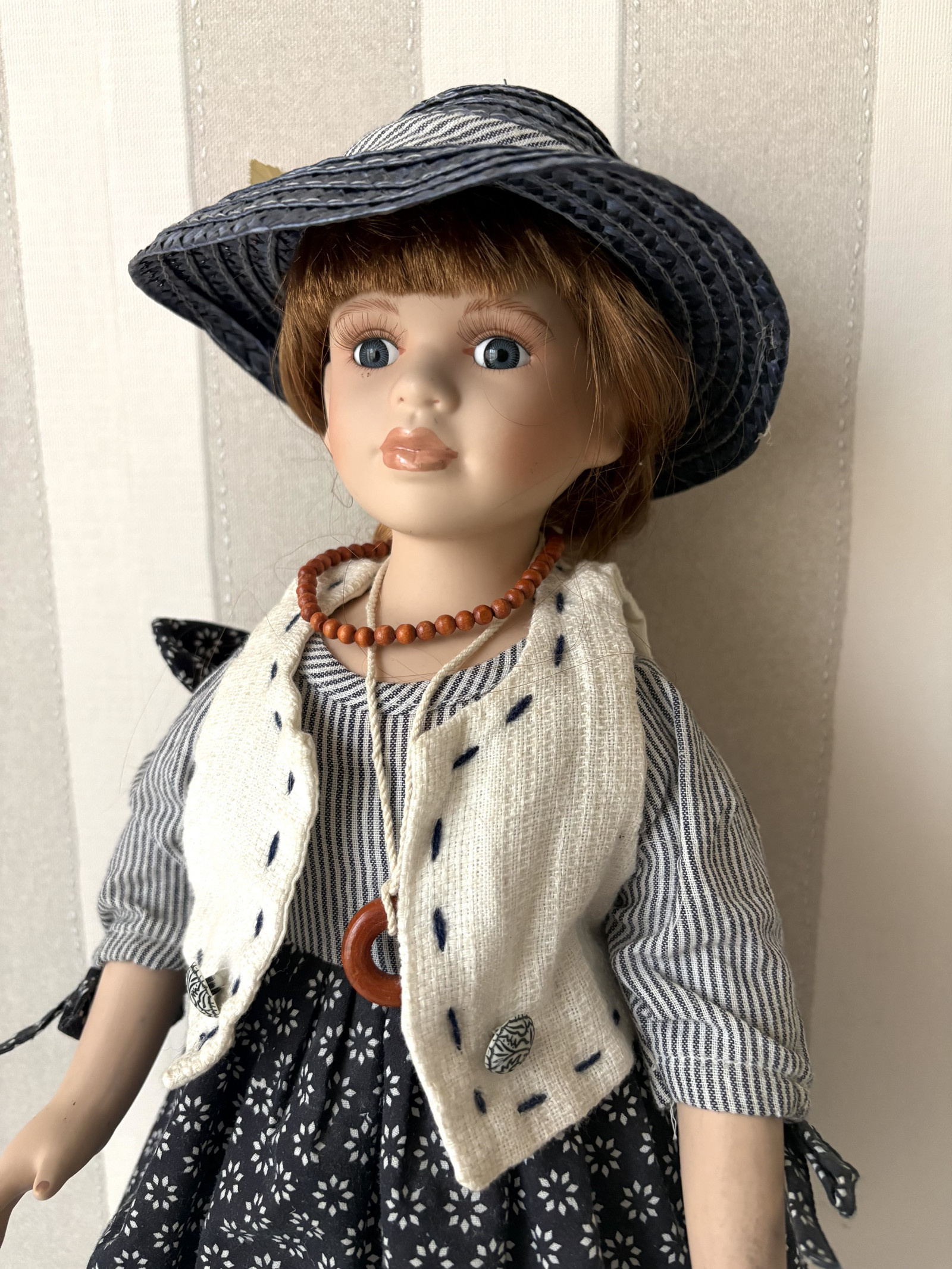 Porcelánová panenka Iveta