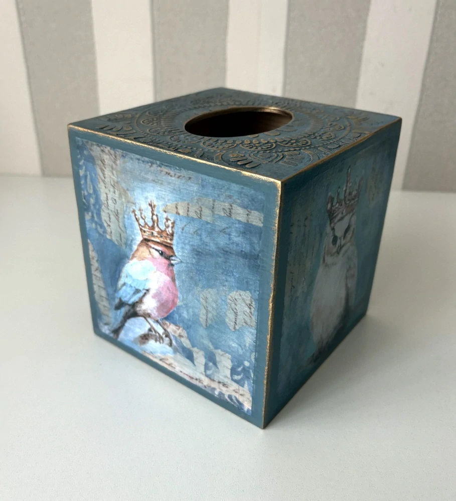 Krabička na kapesníky