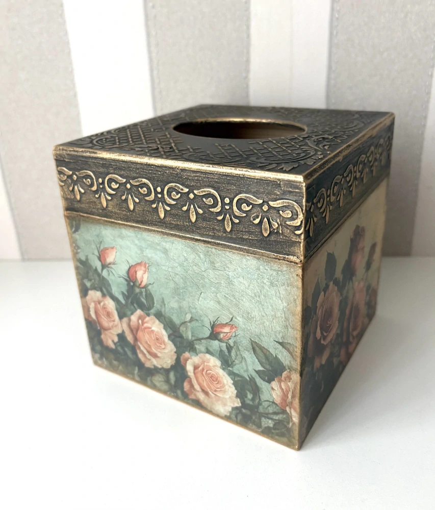 Krabička na kapesníky