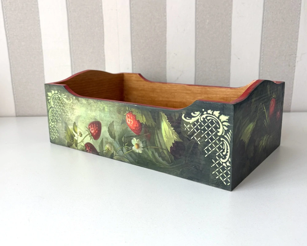 Luxusní dřevěný úložný box- Jahodová mýtina