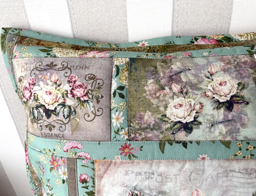 Ručně šitý patchwork povlak -Růžový nektar