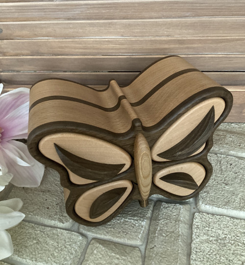 Šperkovnice motýl tmavý 01