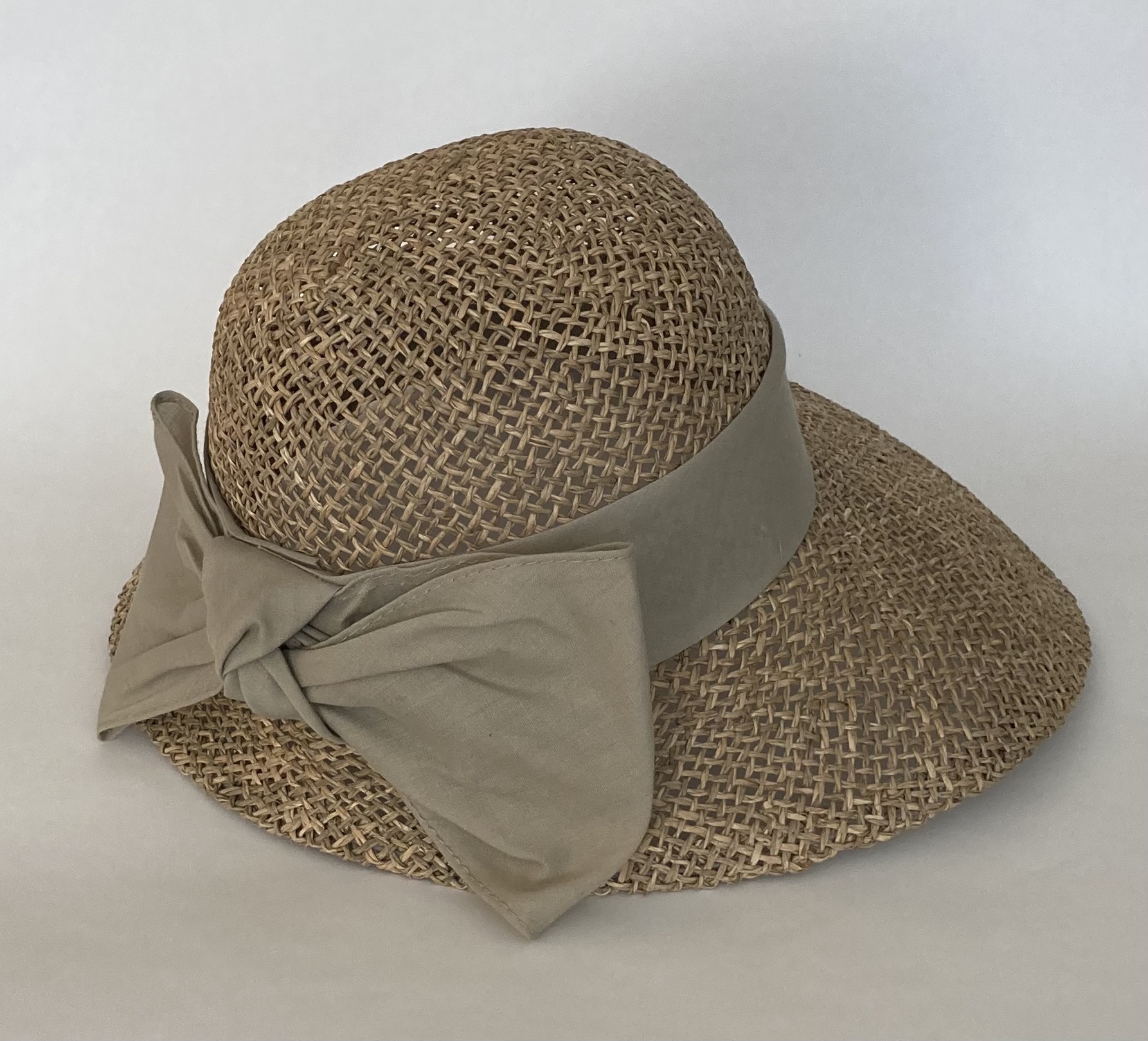 Dámský letní klobouk