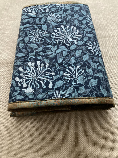 Obal na knihu nastavitelný