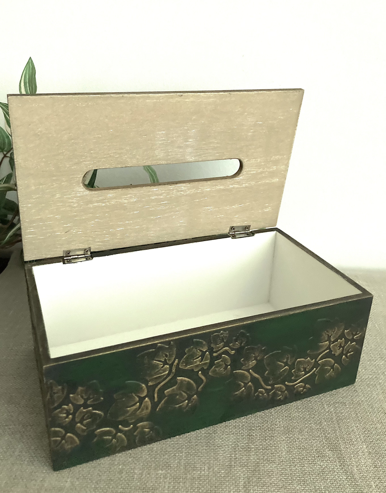 Krabička na kapesníky