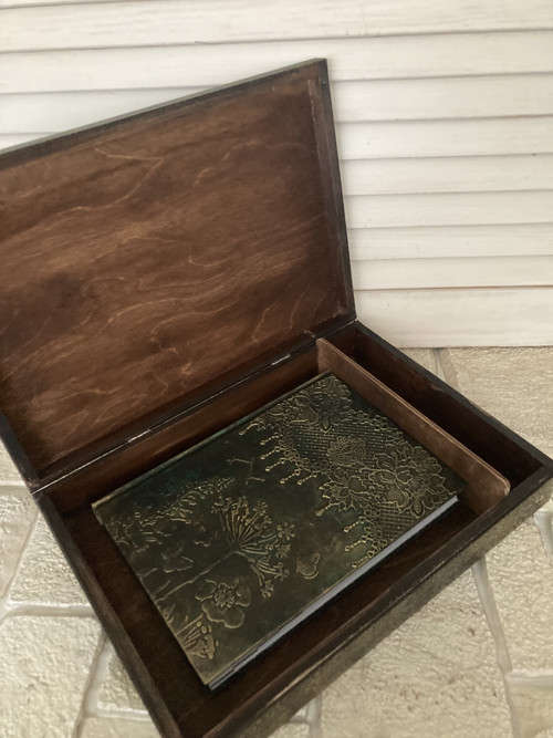 Dárková krabička a zápisníček