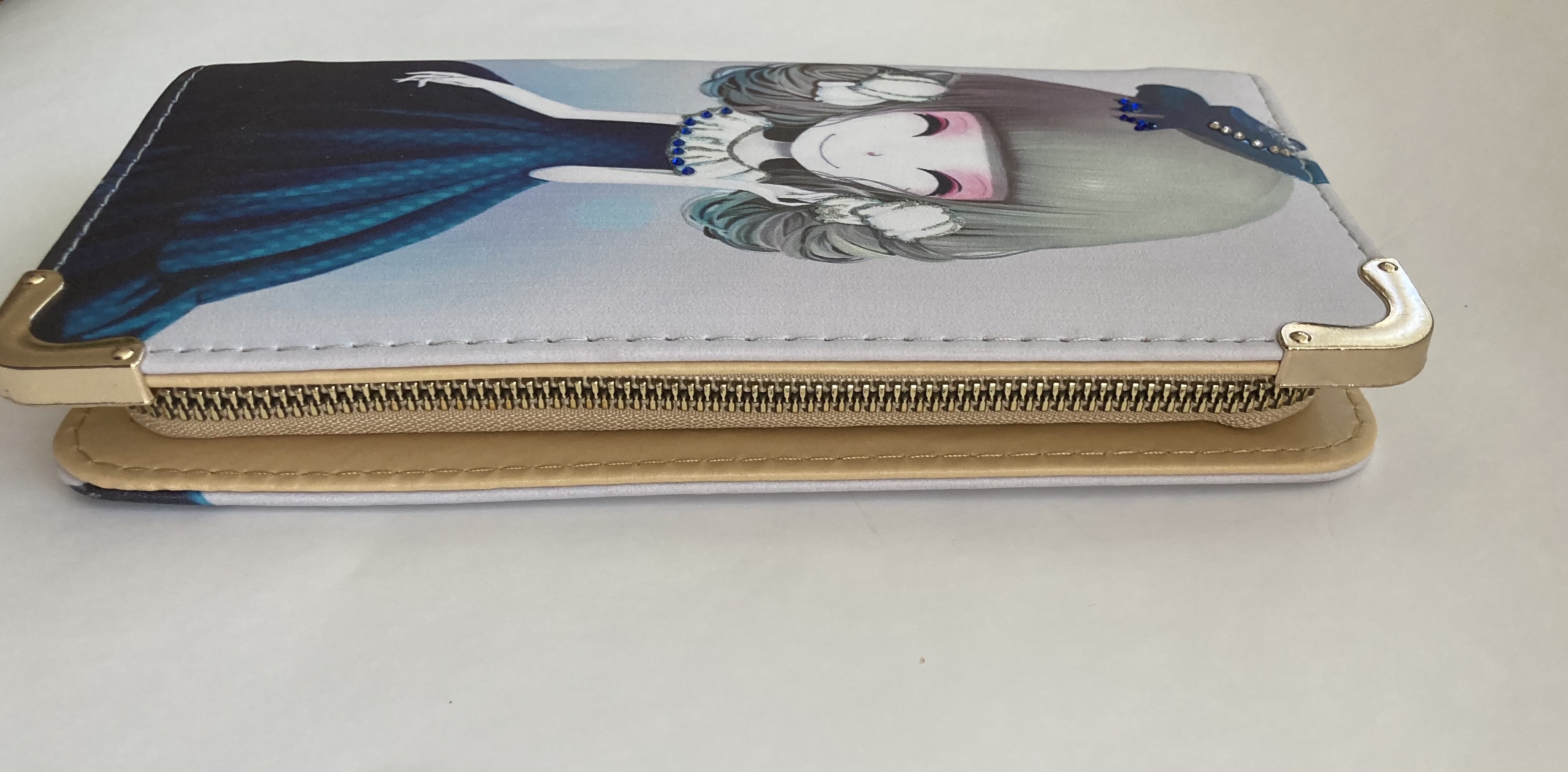 Peněženka  s poutkem na zápěstí 