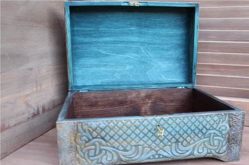 Truhla dřevěná na klíč