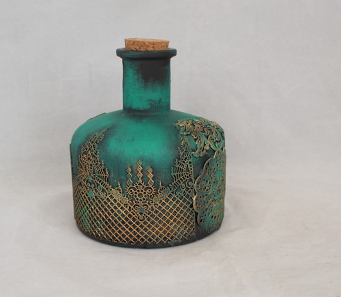 Karafa s korkovým uzávěrem