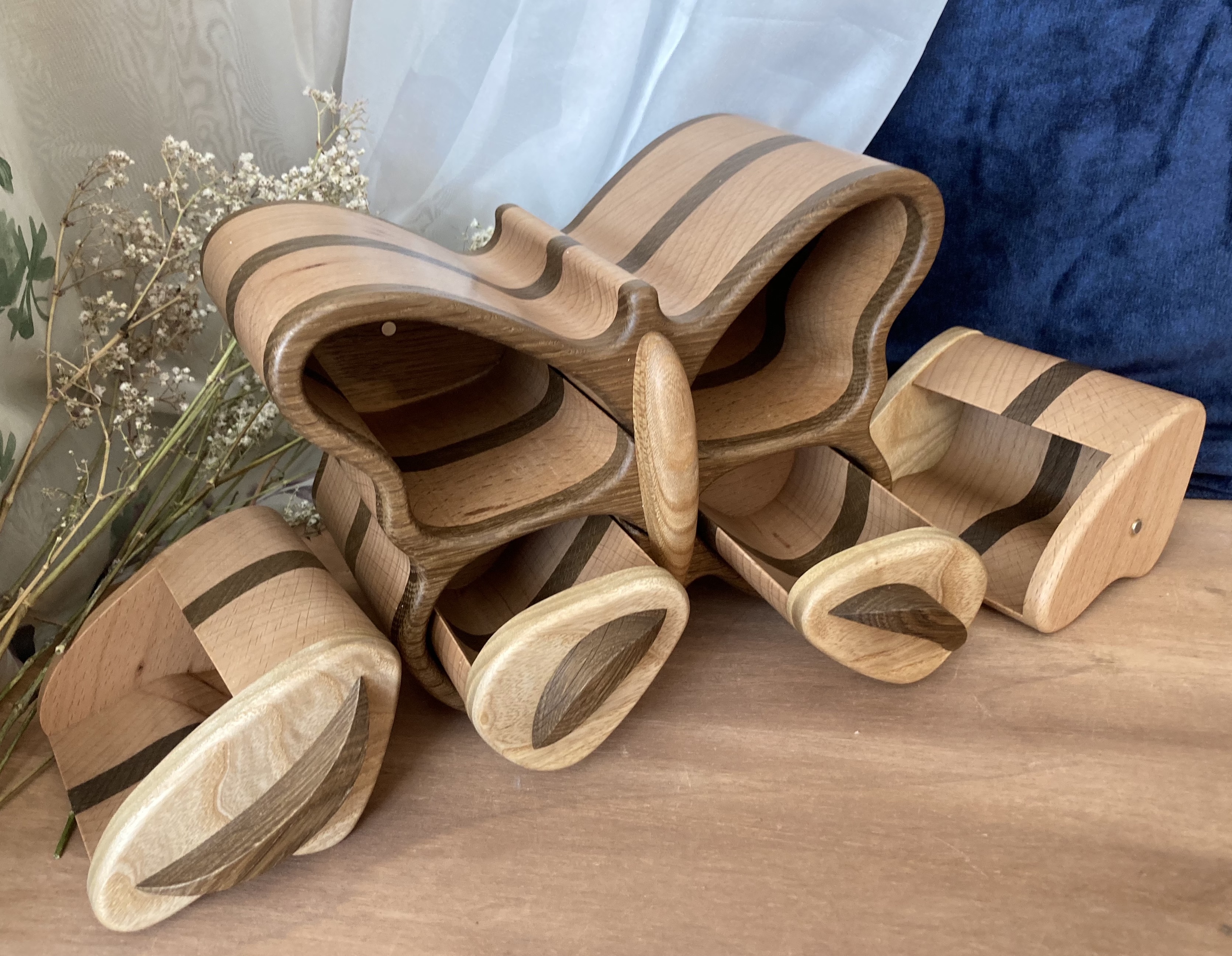 Šperkovnice motýl tmavý 03