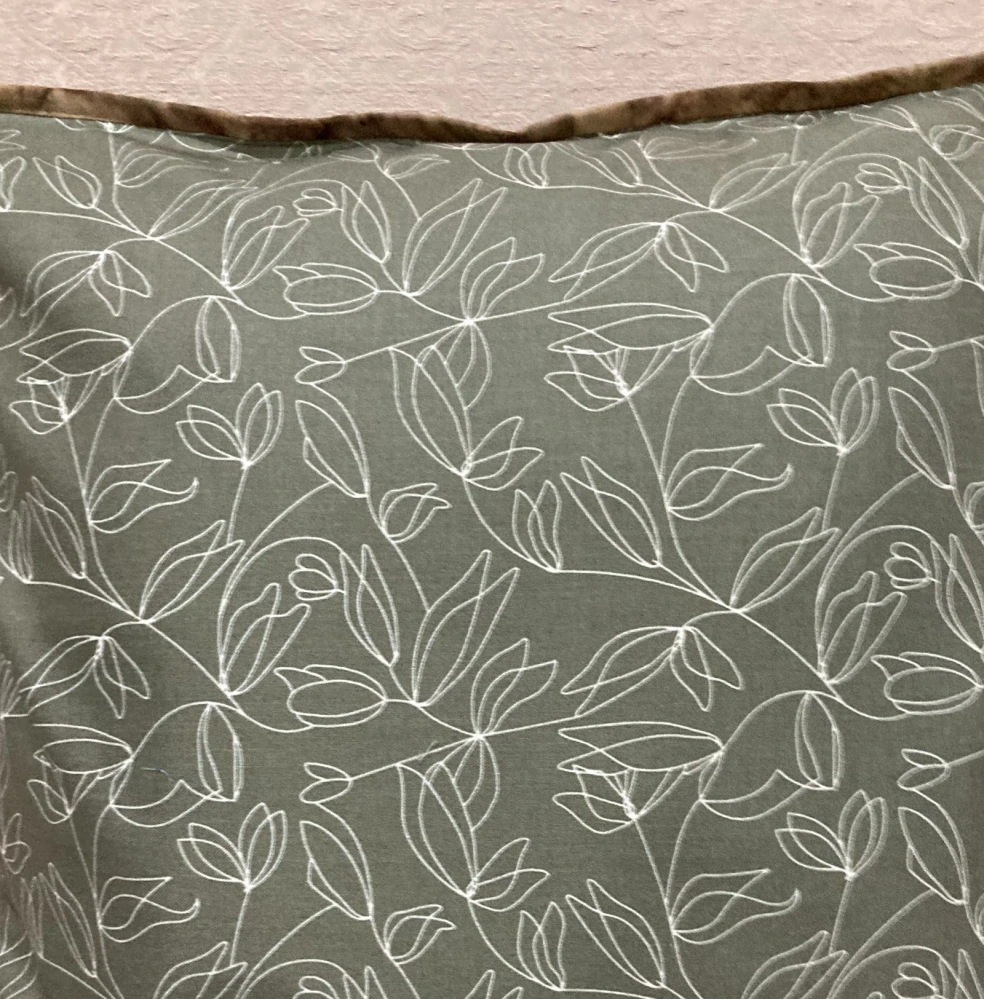 Ručně šitý patchwork povlak Tajemný les