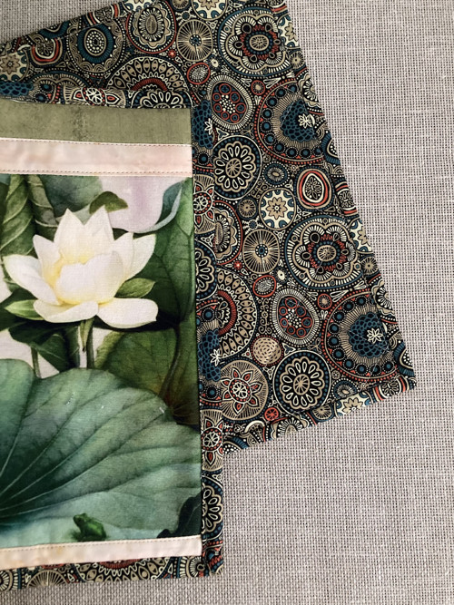 Obal na knihu nastavitelný