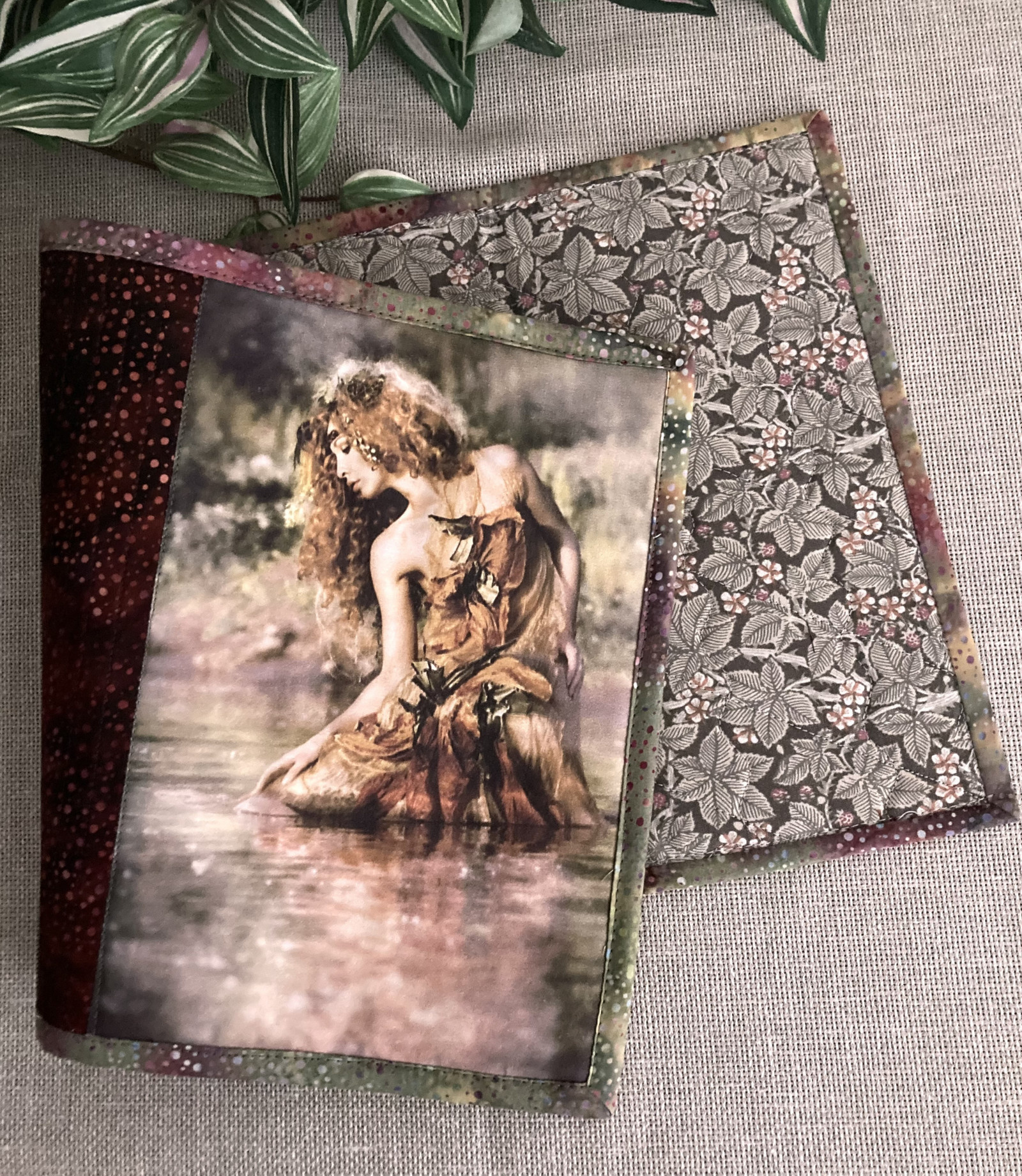 Obal na knihu nastavitelný