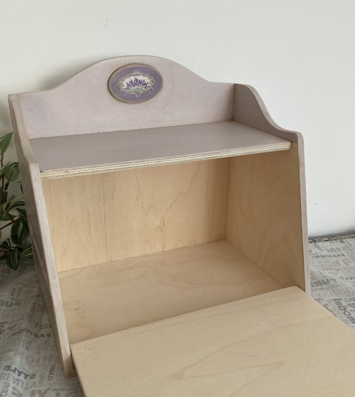 Chlebník velký Levandule