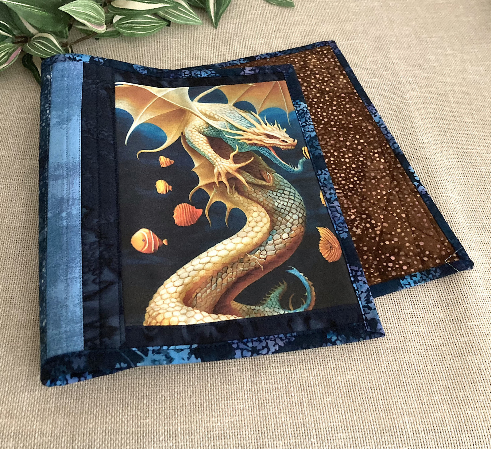 Obal na knihu nastavitelný Drak