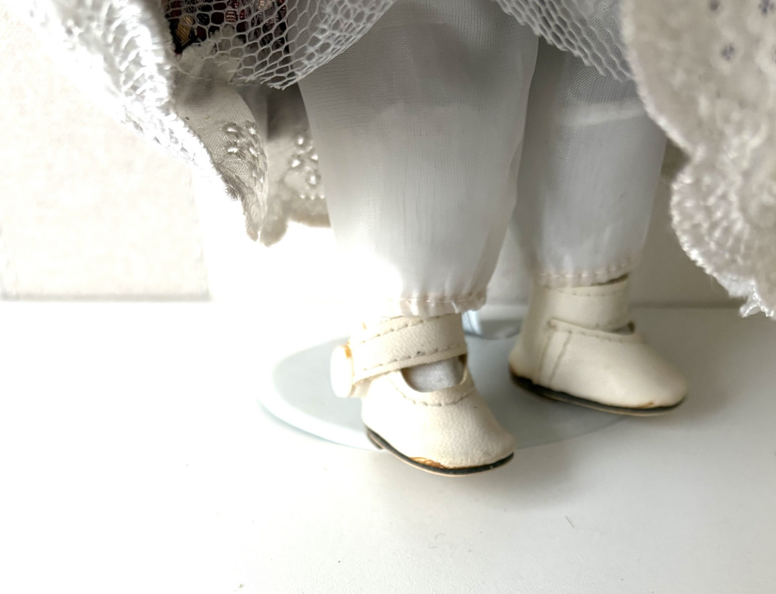 Porcelánová panenka Milada