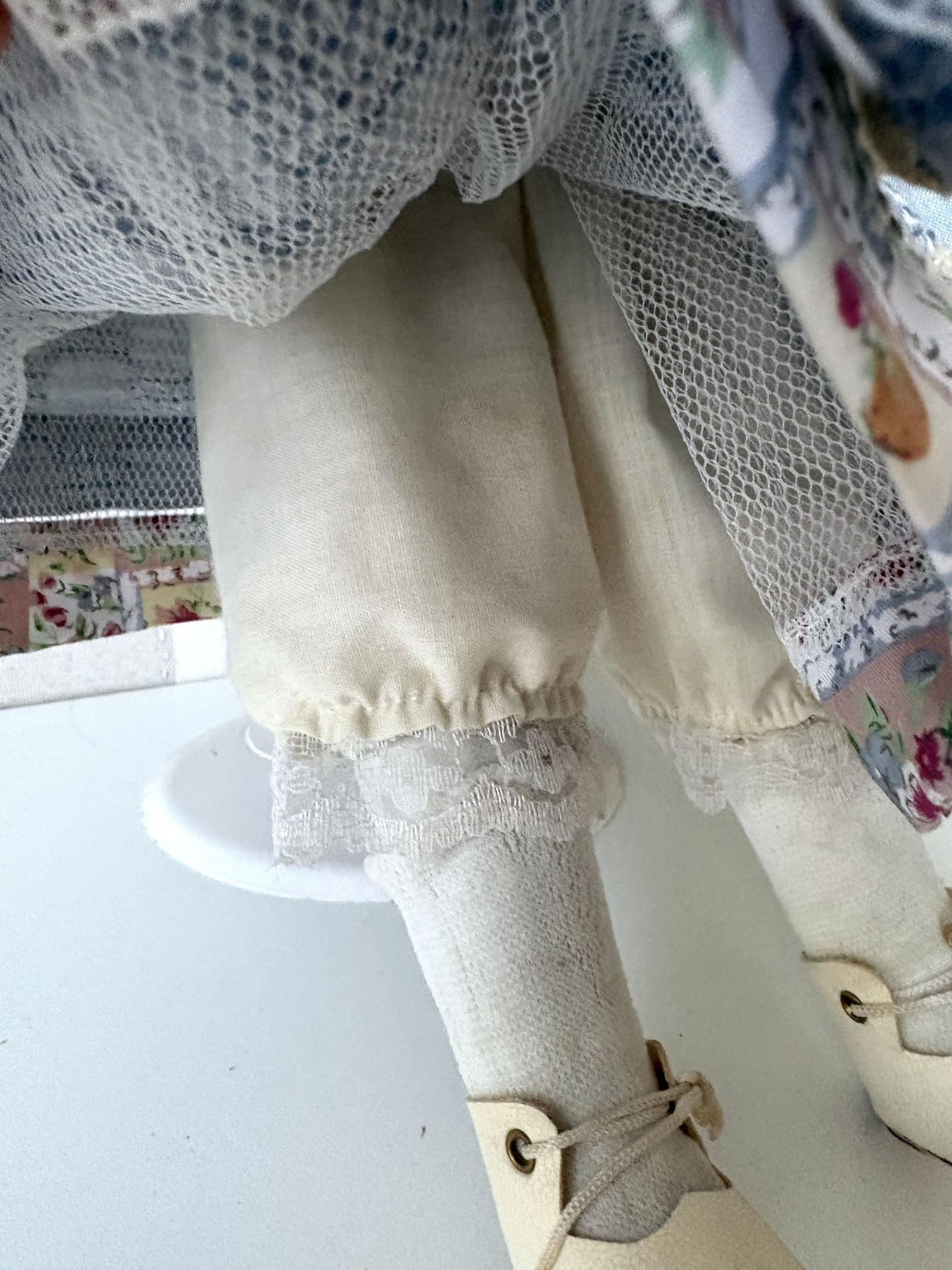 Porcelánová panenka Charlotte