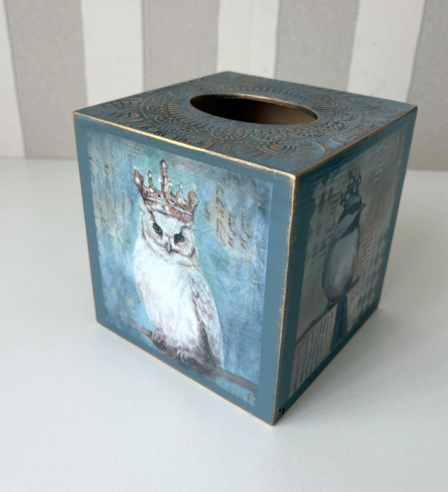 Krabička na kapesníky